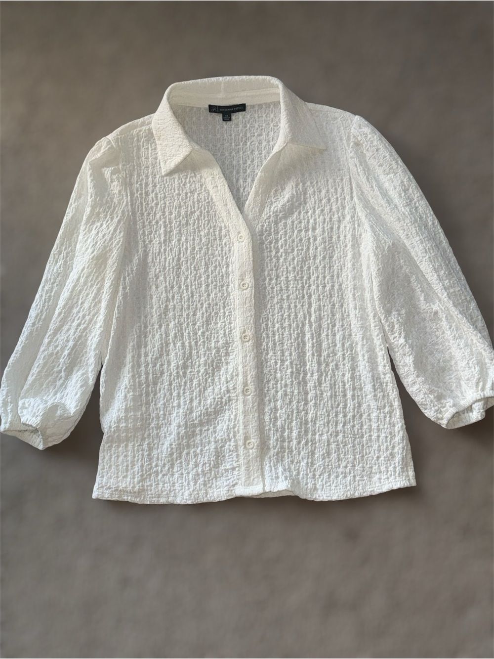 Adrianna Papell White Textured Button-Front Women's Top!